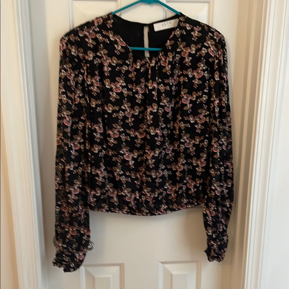 Astr Black Puff Sleeve Ruffled Blouse